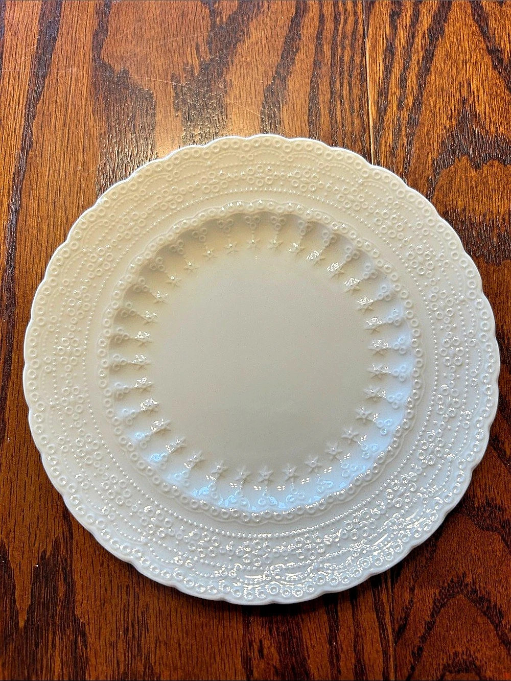 Spode Jewel White Embossed dessert Plate
